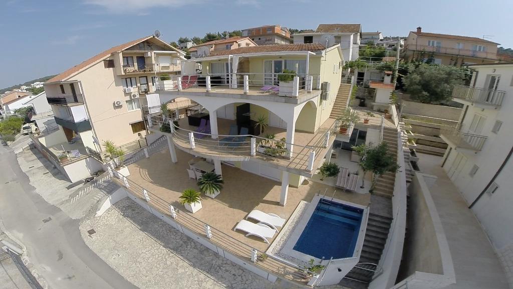 Palace View Trogir Exterior photo
