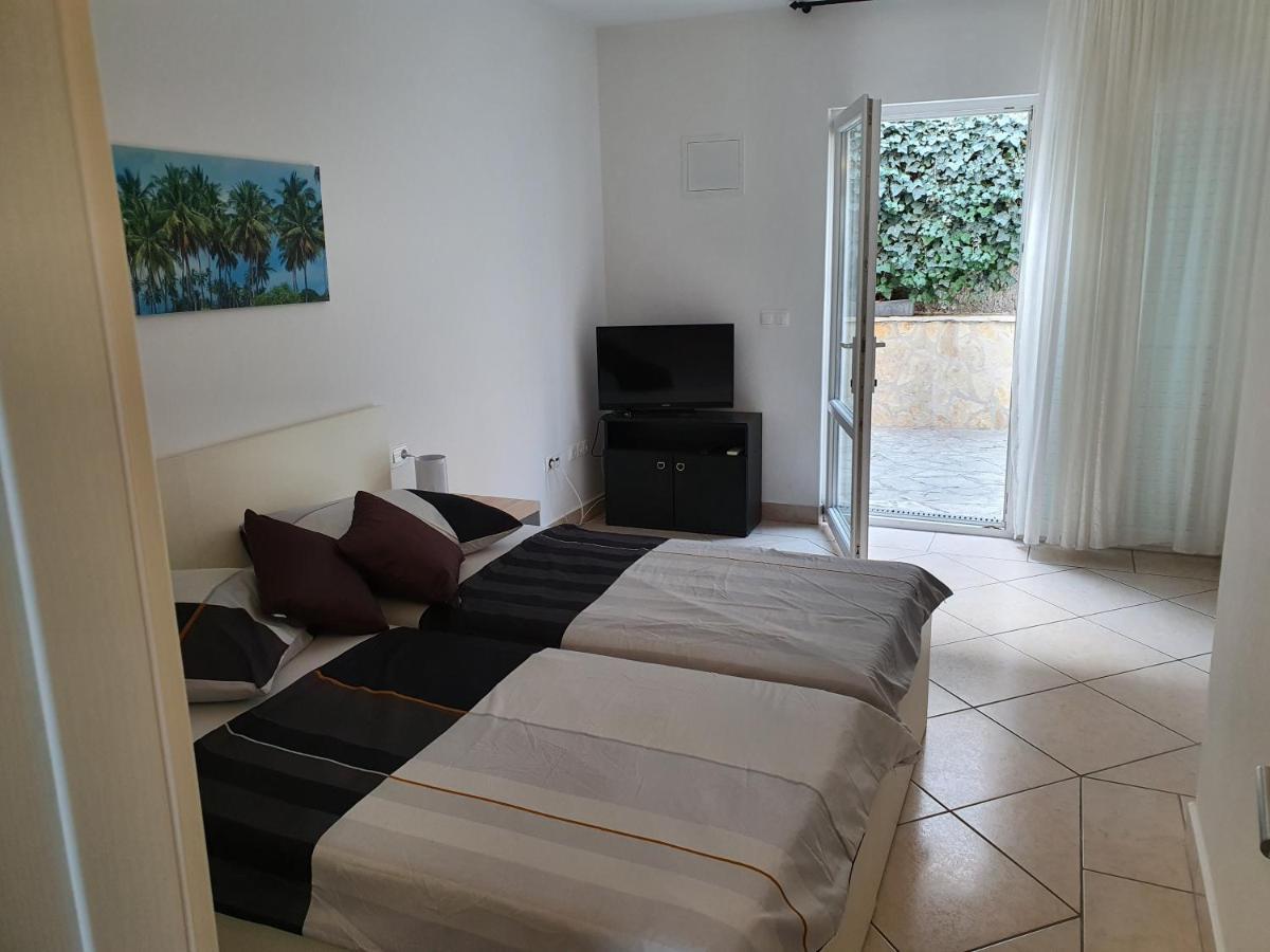 Palace View Trogir Exterior photo